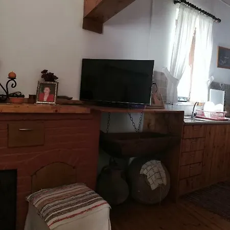 Holiday home οικία Sophie Riala