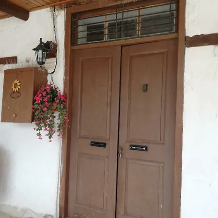 Holiday home οικία Sophie Riala